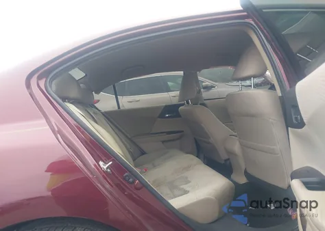 2016 Honda Accord Lx z USA, uszkodzony, nr VIN 1HGCR2F30GA144895